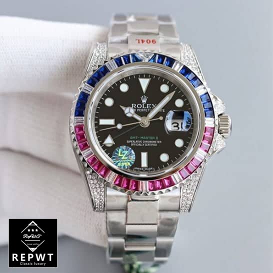 Rolex-GMT-Master-II-116710-Blue-Red-Gem-Set-Bezel-on-hss-hands-2 Rolex-GMT-Master-II-116710-Blue-Red-Gem-Set-Bezel-on-hss-hands-2