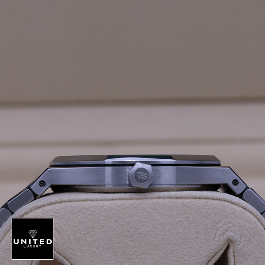 audemars-piguet-royal-oak-26510ST.OO_.1220ST.01-replica-rightside