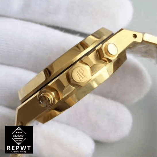 audemars_piguet_royal_oak_chronogaph_26320_black-dial_left