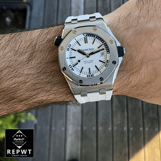 audemars_piguet_royal_oak_offshore_diver_15710ST.OO_.A010CA-1