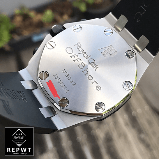 audemars_piguet_royal_oak_offshore_diver_back-1-1 audemars_piguet_royal_oak_offshore_diver_back-1-1
