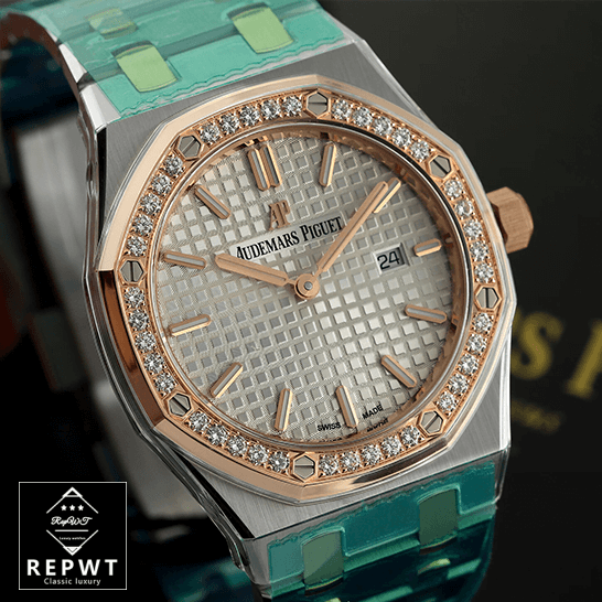 audemars_piguet_royal_oak_quartz_ladies_right-1-1