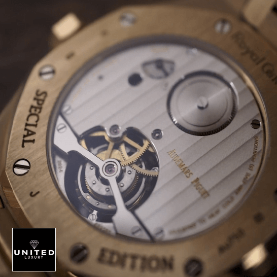 audemars_piguet_royal_oak_tourbillon_extra-plat_machanisma_man