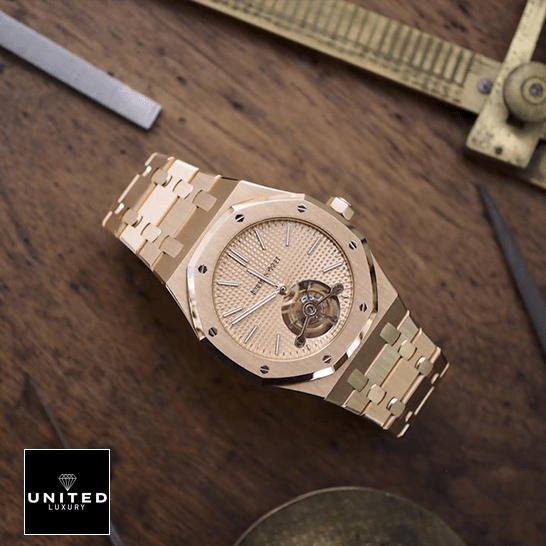 audemars_piguet_royal_oak_tourbillon_extra-plat_man_rosegold