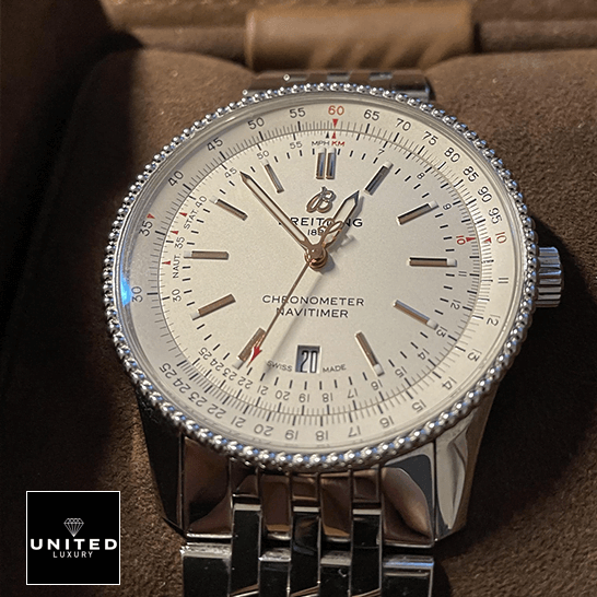 breitling-navitimer-A17326211G1A1-replica-unitedluxury