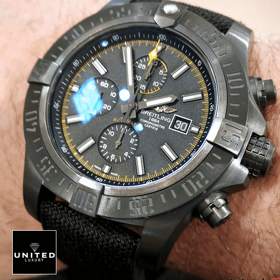 breitling-super-avenger-M133711ABF30-replica-wrist breitling-super-avenger-M133711ABF30-replica-wrist