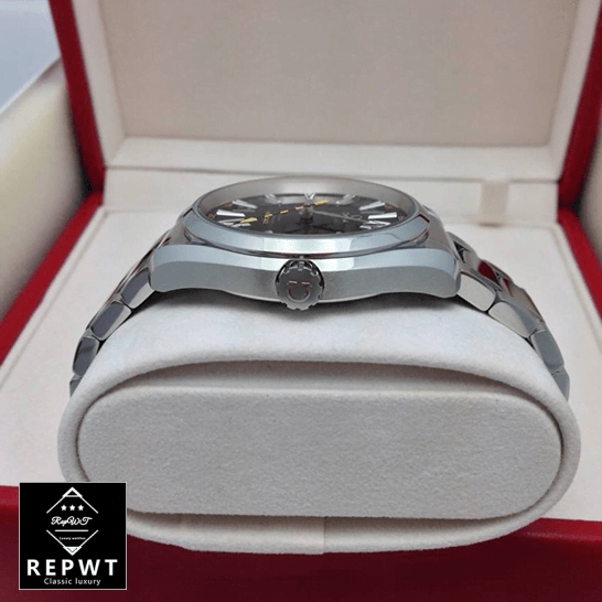 omega-aqua-terra-231.10.42.21.01.002-replica-rightside-1 omega-aqua-terra-231.10.42.21.01.002-replica-rightside-1