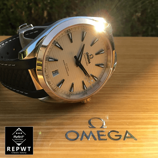 omega-seamaster-220.22.41.21.02.001-replica-tiltedright-1 omega-seamaster-220.22.41.21.02.001-replica-tiltedright-1