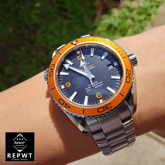 omega-seamaster-planet-ocean-232.30.42.21.01.002-replica-hand-1