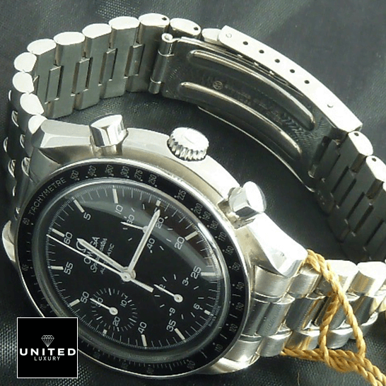 omega-speedmaster-3510.50-replica-tiltedleft