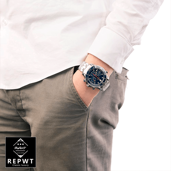 omega_seamaster_300m_-steel_212_30_44_50_03_0001_Blue_dial_replica_hand_two-1 omega_seamaster_300m_-steel_212_30_44_50_03_0001_Blue_dial_replica_hand_two-1