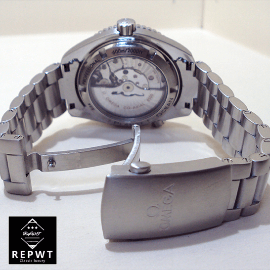 omega_seamaster_planet_ocean_steel_232_30_42_21_01_001_black_dial_back-1 omega_seamaster_planet_ocean_steel_232_30_42_21_01_001_black_dial_back-1