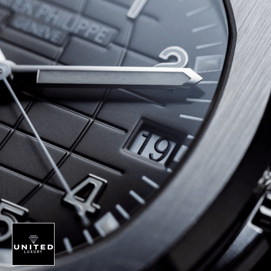 patek-aquanaut-5167A-001-replica-date