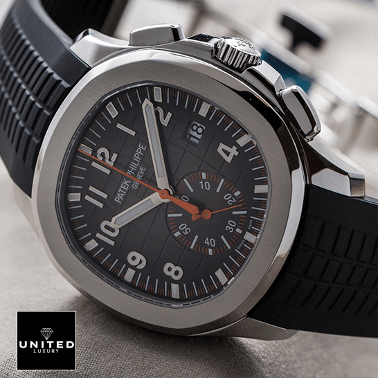 patek_philippe_aquanaut-_5968A001_unitedluxury_left