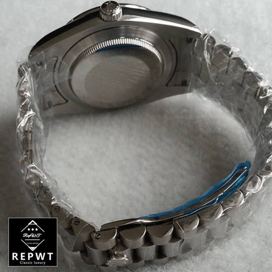 rolex-day-date-218206-0009-replica-back-1 rolex-day-date-218206-0009-replica-back-1