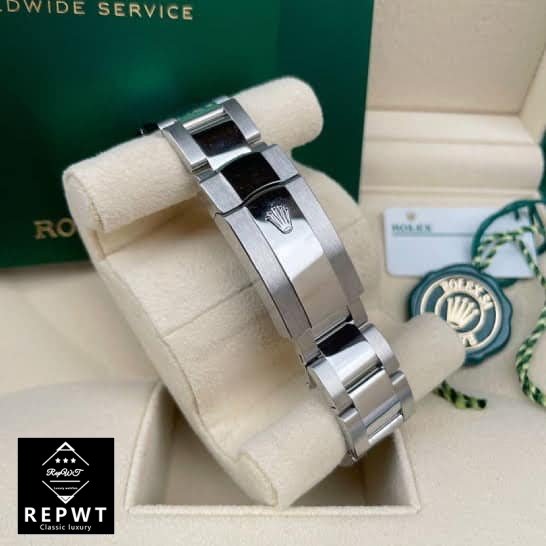 rolex-diagonal-black-replica-bracelet-2 rolex-diagonal-black-replica-bracelet-2