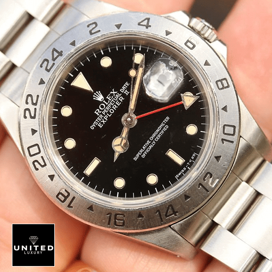 rolex-explorer-16570-0004-replica-tiltedleft-1