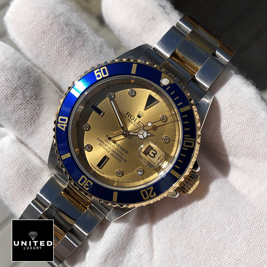 rolex-submariner-16613-replica-tiltedright