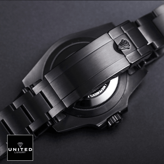 rolex_blaken_submariner_date_singel_red_black_dial_back rolex_blaken_submariner_date_singel_red_black_dial_back