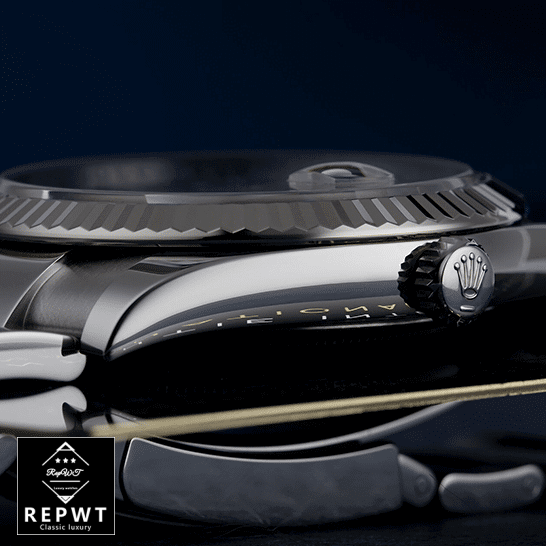 rolex_datejust_126334-0013_steel_grey_dial_oyster_man_left-1 rolex_datejust_126334-0013_steel_grey_dial_oyster_man_left-1