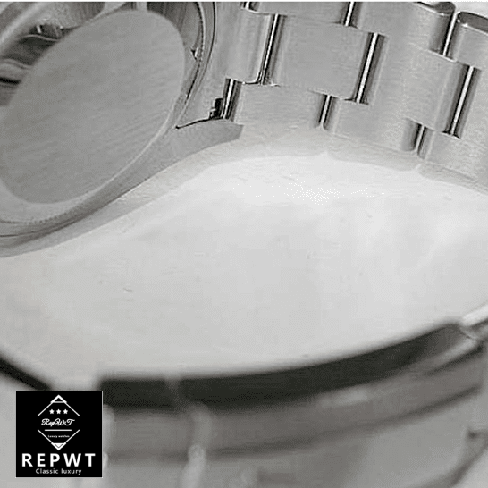 rolex_datejust_178240_steel_automatic_silver_dial_oyster_replica_back_unitedluxuynet rolex_datejust_178240_steel_automatic_silver_dial_oyster_replica_back_unitedluxuynet