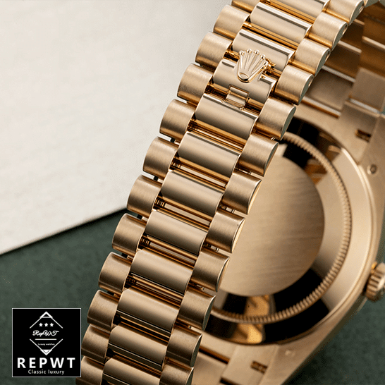 rolex_day_date_228238_yellow_gold_silver_diagonal_dial_replica_bracelet-1 rolex_day_date_228238_yellow_gold_silver_diagonal_dial_replica_bracelet-1