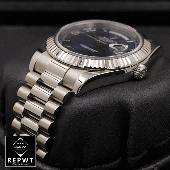 rolex_day_date_II_218239_V6_stainless_steel_sundust_dial_replica_bracelet-1