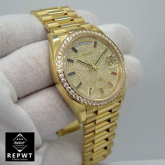 rolex_day_date_yellow_gold_with_pave_diamond_dial_sapphire_128348RBR_0030_replica_yellow_gold_unitedluxurynet-1