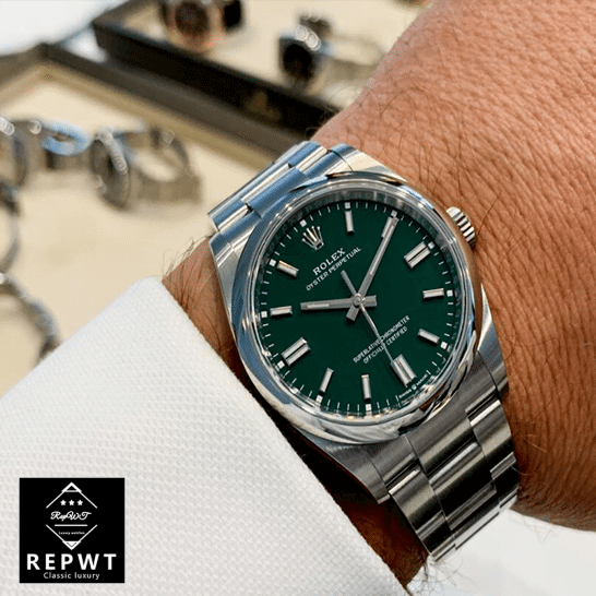 rolex_oyster_perpetual_green_dial_126000_replica_man_unitedluxurynet rolex_oyster_perpetual_green_dial_126000_replica_man_unitedluxurynet