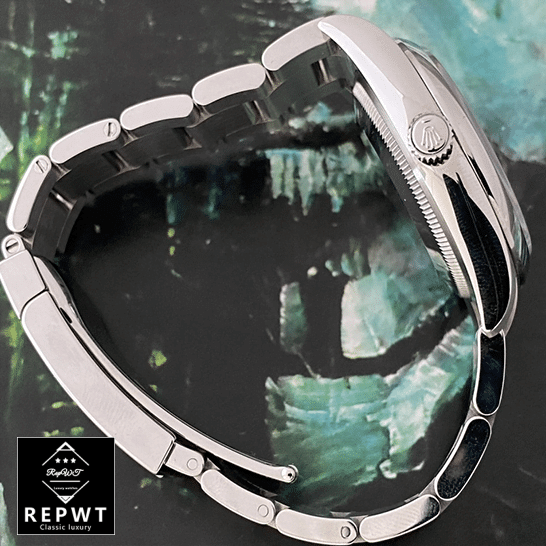 rolex_oyster_perpetual_green_dial_126000_replica_unitedluxurynet rolex_oyster_perpetual_green_dial_126000_replica_unitedluxurynet