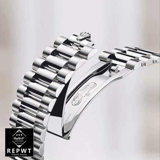 rolex_royal_blue_clips-1