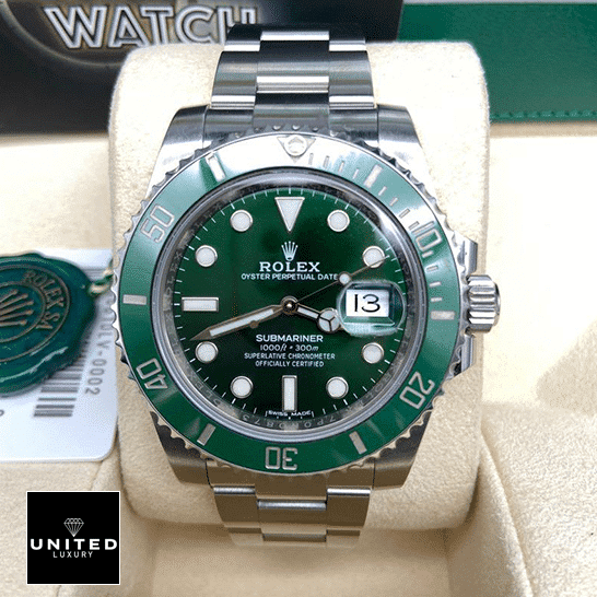 rolex_submariner_116610lv_0002_left_unitedluxury_man
