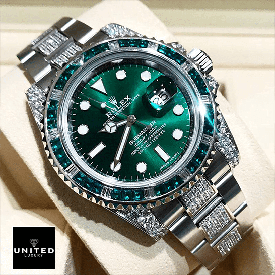 rolex_submariner_hulk_116610LV_diamond_green_dial_iced_out_replica